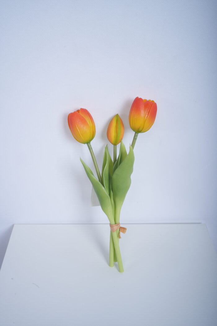 Artificial tulips wholesale collection in 8 colors for commercial buyers and importers